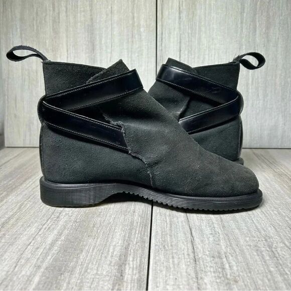 RARE Dr. Martens Docs Teresa Black Suede Leather Buckle Boots Women’s Size 6 - Picture 3 of 10